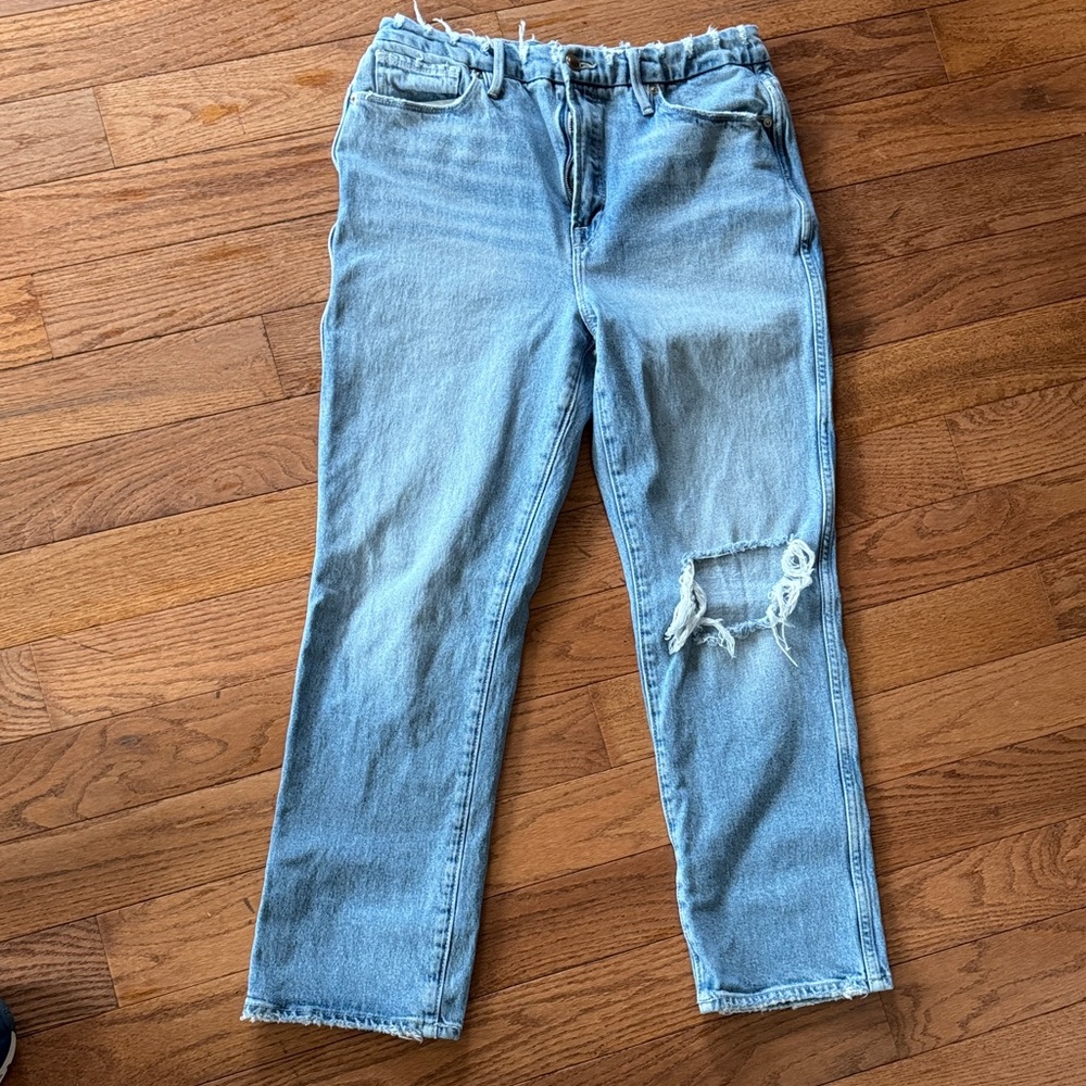 Good American women’s size 10 Good Legs Straight ankle jeans.